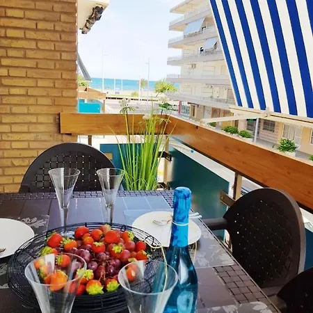 Apartamento Elizabeth Gandia Exterior photo