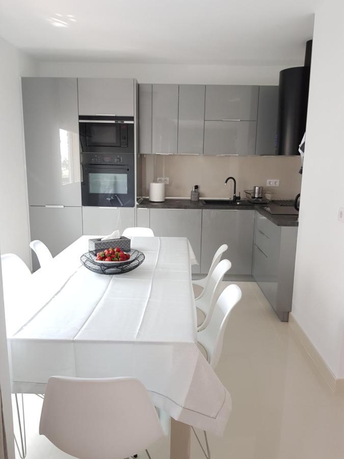 Elizabeth Apartment Gandia